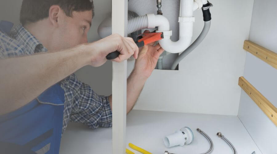 Expert burst pipe repair services in Sarona, WI